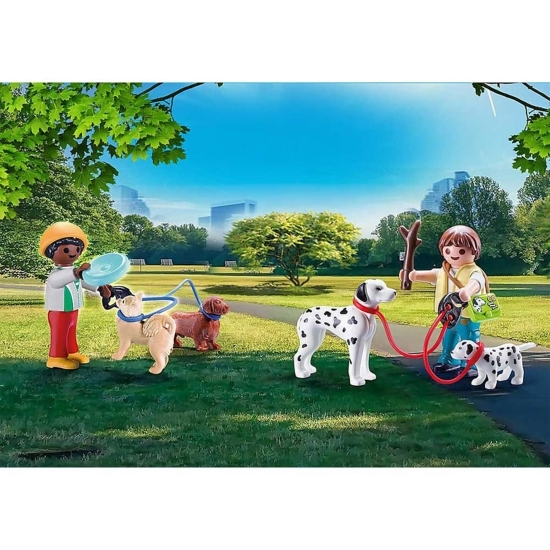 Set portabil figurine - Copii cu cățeluși, 3+ ani