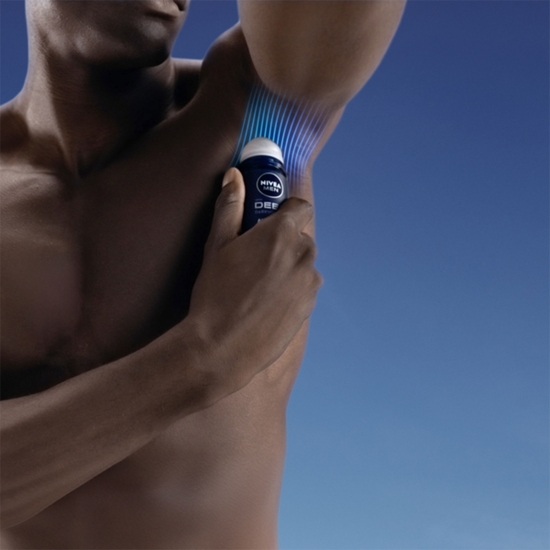 Deodorant antiperspirant roll-on pentru bărbați Men Deep Darkwood 50ml
