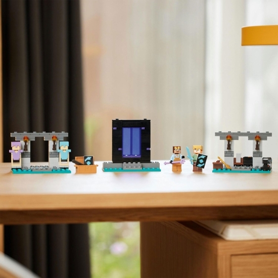 Armurăria, 21252 Minecraft, 203 piese, +7 ani