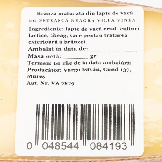 Brânză maturată îmbibată în Fetească Neagră 250g