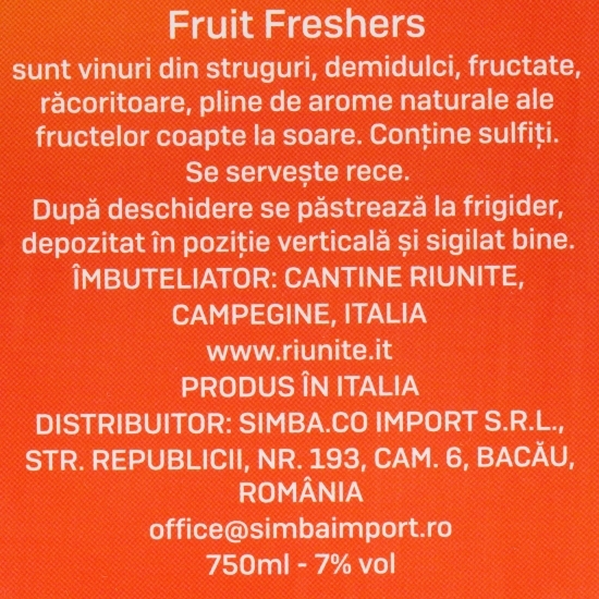 Pachet: Vin rose Lambrusco, 8%, 0.75 + Vin frizant Fruit Fresher Strawberry Bellini, 7%, 0.75l