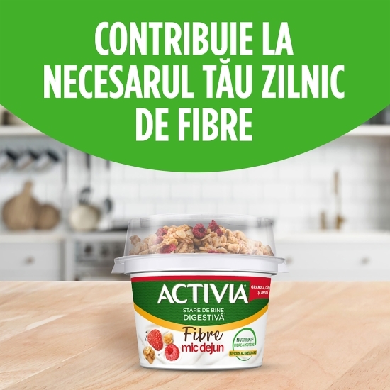 Iaurt Mic dejun cu granola, fructe roșii și semințe de chia 165g