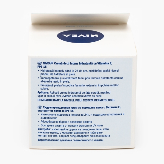 Cremă de zi pentru ten normal SPF15 50ml