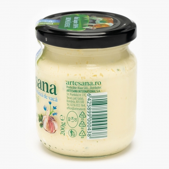 Brânză cremoasă din lapte de vacă cu usturoi și pătrunjel 200g