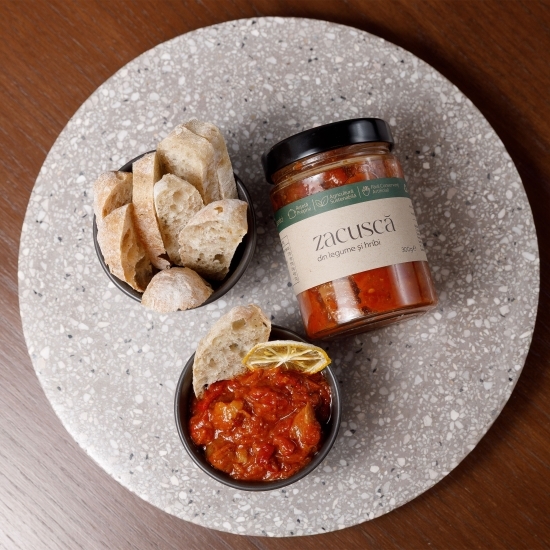 Zacuscă de legume și hribi, 300g