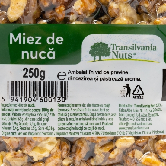 Miez de nucă vid 250g