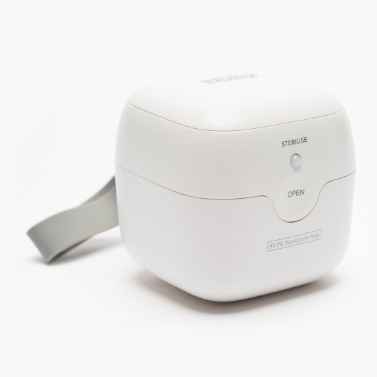 Sterilizator UV portabil pentru suzete 