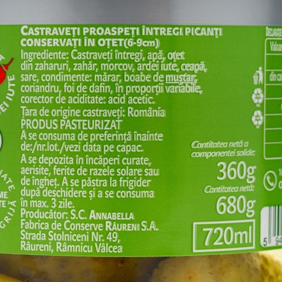 Castraveți picanți în oțet 680g