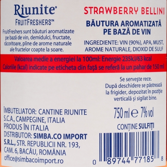 Băutură aromatizată pe bază de vin demidulce Fruit Freshers căpșuni, 7%, 0.75l