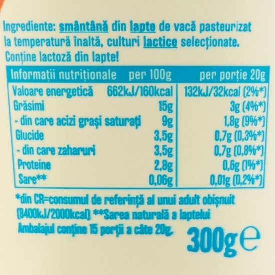 Smântână Gospodar 15% grăsime 300g