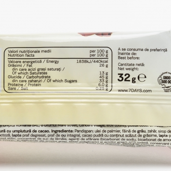 Cake Bar prăjitură cu umplutură de cacao 32g
