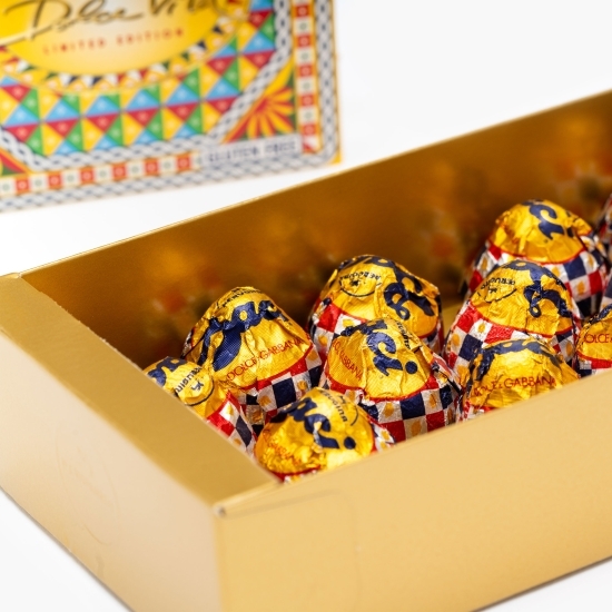 Praline aromă lămâie Bijou, editie limitată Dolce & Gabbana, 150g