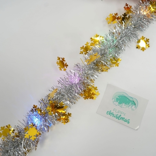 Beteală Crăciun cu LED, aurie, model cu fulgi de nea, 2m x 5cm