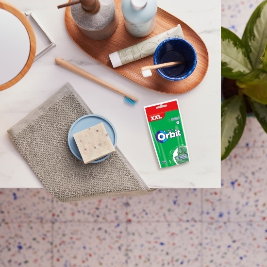 Gumă de mestecat Spearmint fără zahăr, cu îndulcitori și aromă de mentă 58g