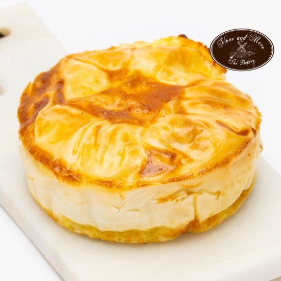 Plăcintă cu brânză dulce 200g