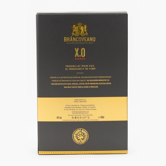 Vinars XO 40% alc. 0.7l + cutie
