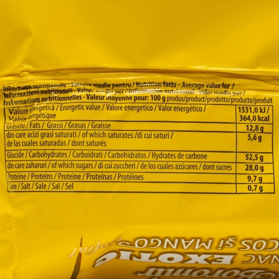 Cozonac exotic cu cremă de cocos și mango 400g