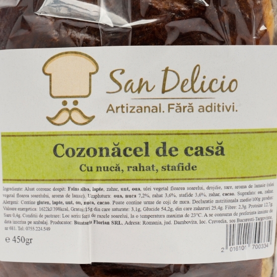 Cozonăcel de casă cu nucă, rahat și stafide, 450g