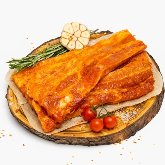 Piept porc cu os, feliat, marinat 600g