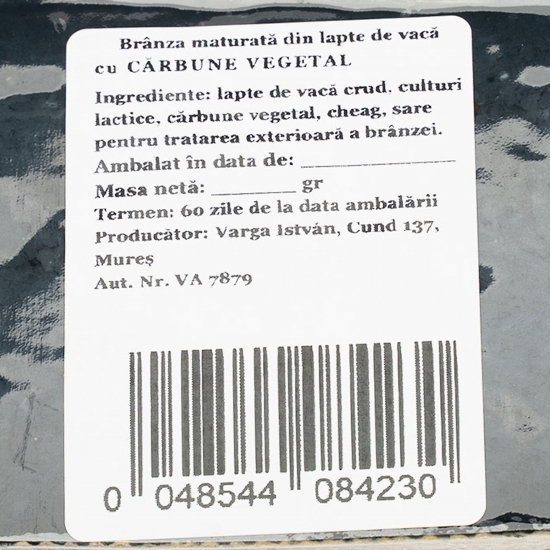 Brânză maturată cu cărbune vegetal 250g