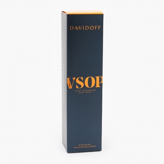 Cognac VSOP 40% alc. 0.7l + cutie