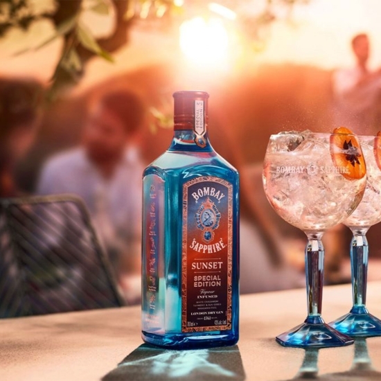 Gin Sapphire Sunset 43% alc. 0.7l