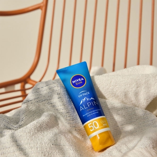 Cremă de față cu SPF50 Alpin, 50ml