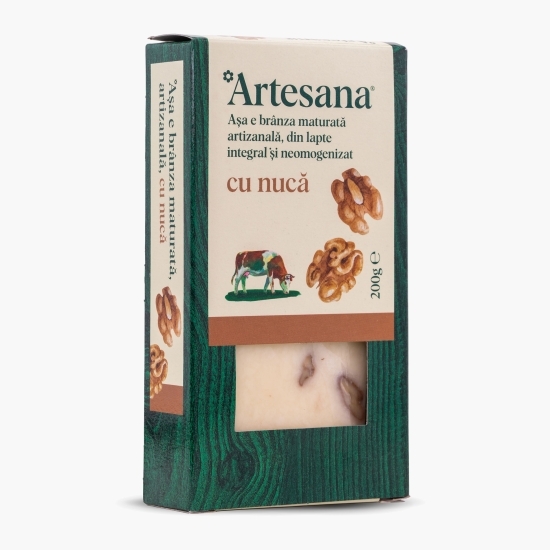 Brânză maturată din lapte de vacă cu miez de nucă 200g