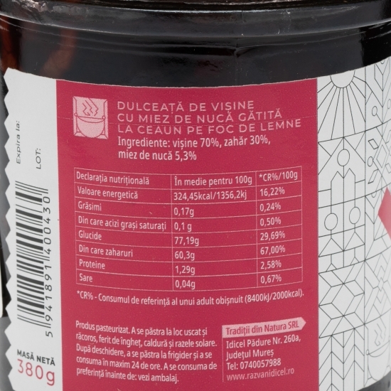 Dulceață de vișine cu miez de nucă gătită la ceaun pe foc de lemne 380g