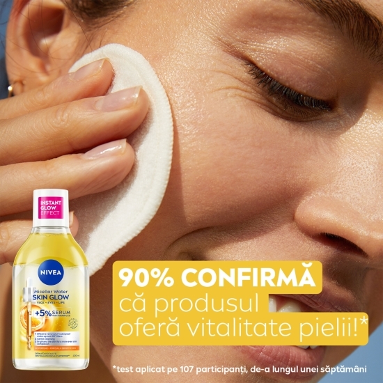 Apă micelară Skin Glow infuzată cu serum cu efect de iluminare, 400 ml 