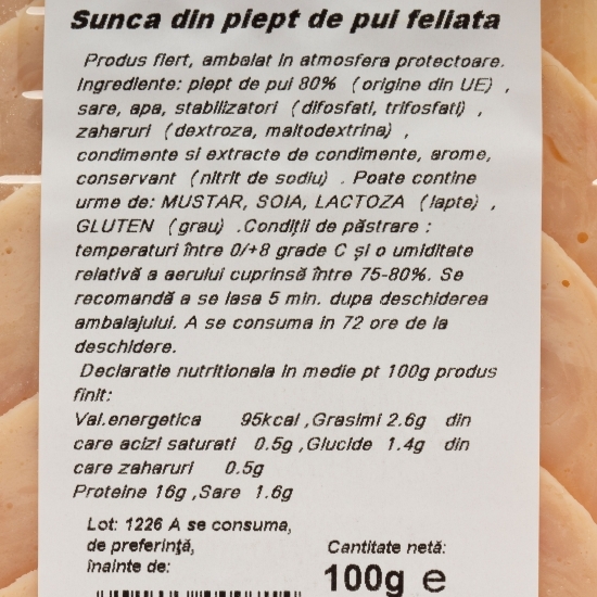 Șuncă din piept de pui, feliată 100g