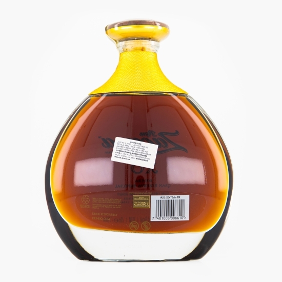 Rom XO 40% alc. 0.7l  + cutie