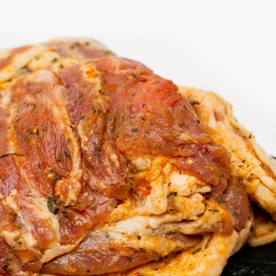 Pastramă din piept de berbecuț 700g