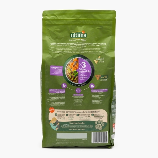 Hrană uscată pentru pisici adulte sterilizate, cu somon, 1.5kg