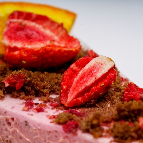  Tort vegan cu zmeură 120g