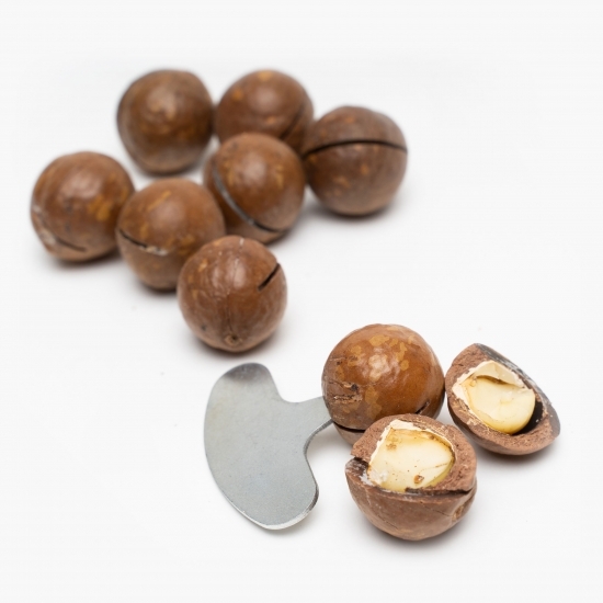 Nuci Macadamia în coajă, prăjite și sărate 200g