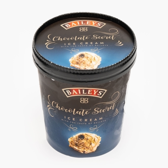 Înghețată cu aromă de ciocolată și alcool și vanilie bourbon cu sos de ciocolată 500ml