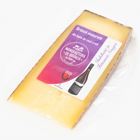 Brânză maturată îmbibată în Fetească Neagră 250g