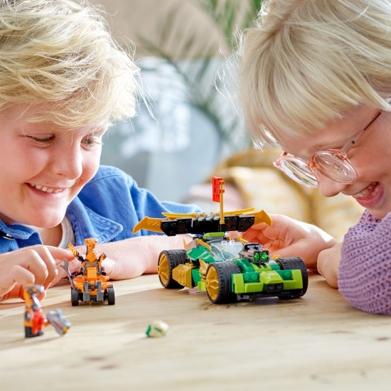 Mașina de curse EVO a lui Lloyd, 71763 Ninjago, +6 ani