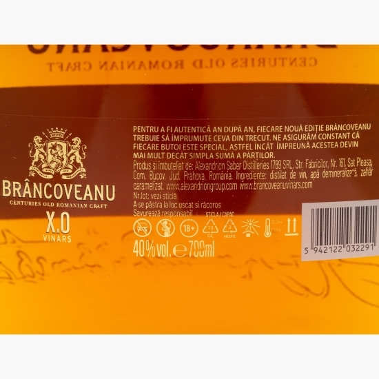 Vinars XO 40% alc. 0.7l + cutie