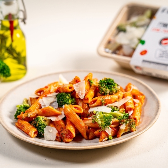 Paste penne Arrabiata cu Grana Padano și broccoli 360g