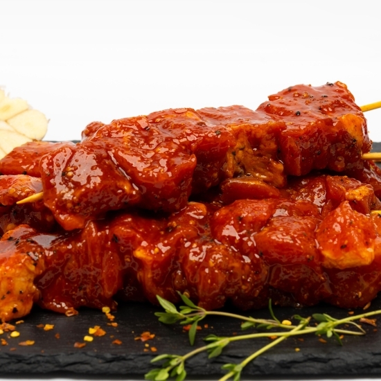 Frigărui din ceafă de porc marinată 500g
