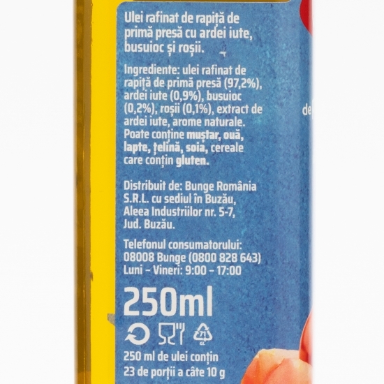 Ulei de primă presă cu ardei iute, busuioc și roșii 0.25l