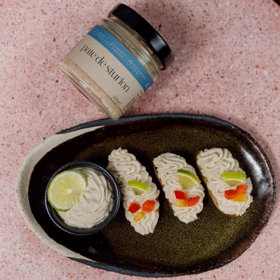 Pate de sturion 200g