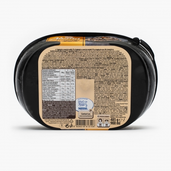 Îngheţată Profiterole cu aromă de vanilie si de ciocolată, cu topping de cacao 485g