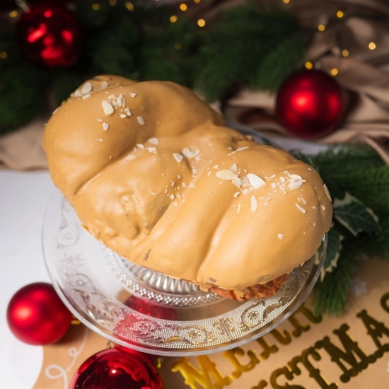 Cozonac cu măr și caramel 1.5kg