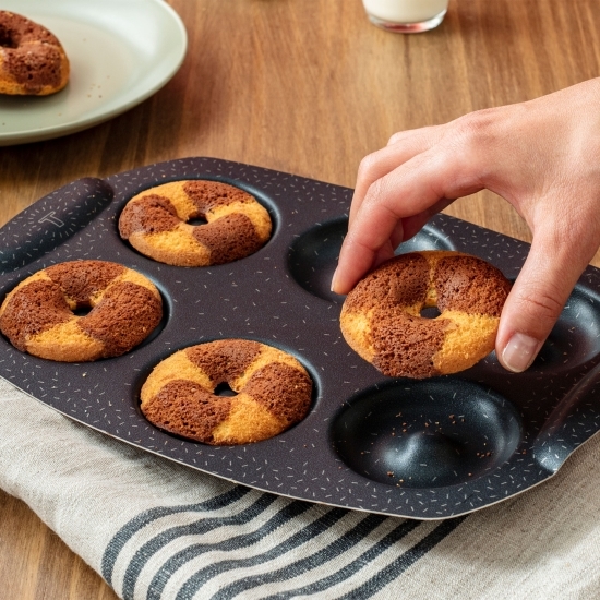 Forma de copt pentru mini gogoși PerfectBake din aluminiu reciclat, 21x29cm, înveliș antiaderent