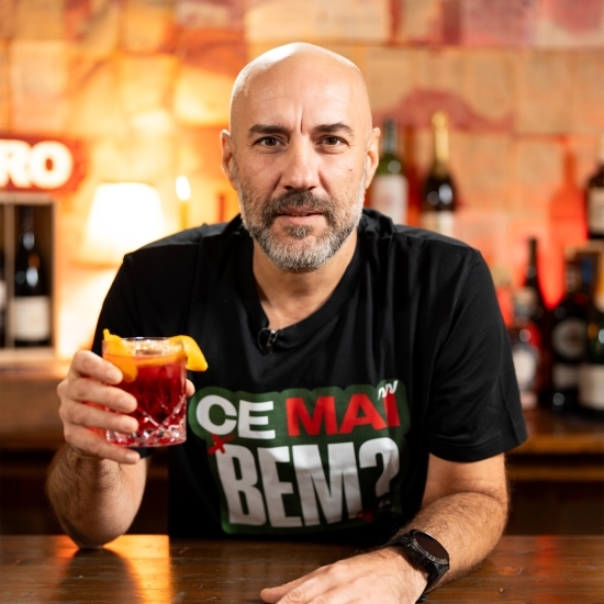 Tricou „Ce mai bem?”, mărime M