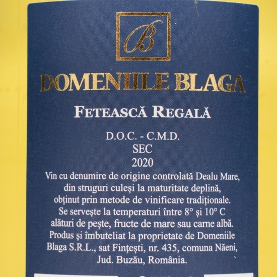 Vin alb demisec Fetească regală 0.75l