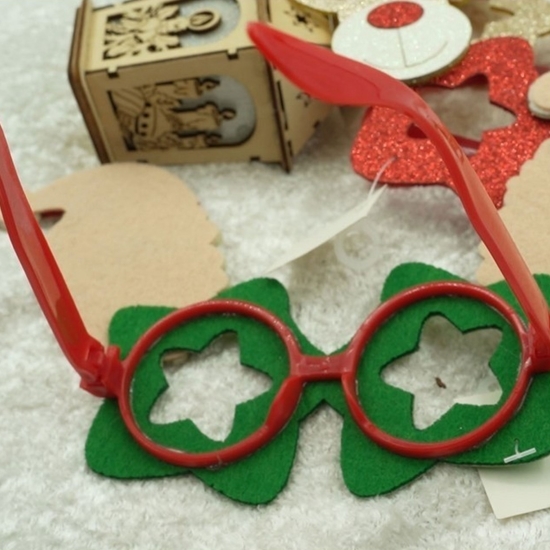 Ochelari petrecere de Crăciun, tip stea cu Moș Crăciun, verzi